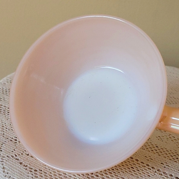 Beehive Pearl Lustre Bowl with Handle - Picture 5 of 5